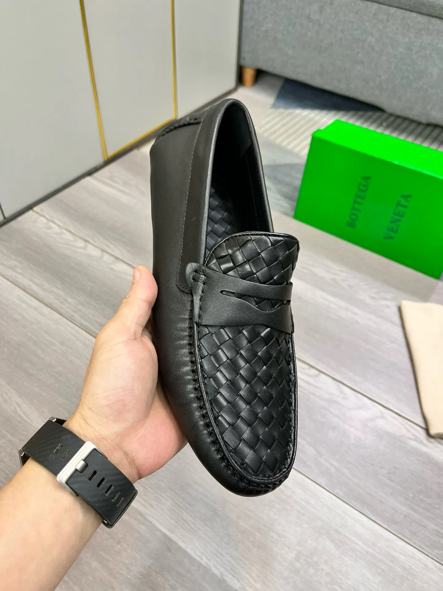 Factory price: 400💰BV new men's shoes original replica👉👉High-end men's casual beanie shoes/💞driving shoes! 🔊Upper imported cowhide woven, ☑️Sheepskin lining, one-step design, light and smart ☮☮Suitable for all kinds of travel, exclusive new style, real shot, size 38-44, (45 can be customized)